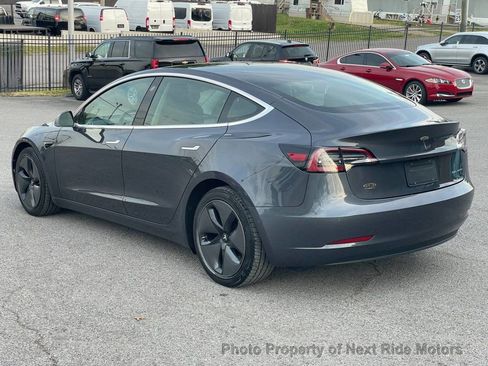 Used 2019 Tesla Model 3 Long Range image 3