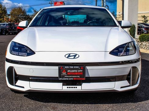 Used 2023 Hyundai Ioniq 6 SE image 2