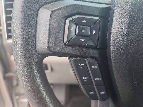 Used 2017 Ford F150 XLT AWD/4WD image 17