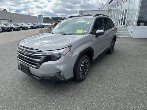 New 2026 Subaru Forester Premium AWD/4WD image 3