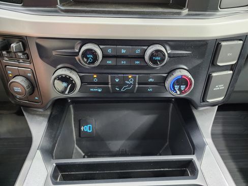 Used 2024 Ford F250 XLT w/ FX4 Off-Road Package AWD/4WD image 46