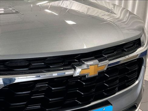 Used 2025 Chevrolet Trax LT w/ Driver Confidence Package FWD image 31