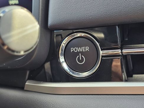 New 2026 Mitsubishi Outlander 4WD Plug-In Hybrid image 31