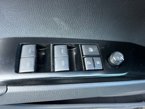 New 2026 Toyota Camry SE w/ Convenience Package image 12