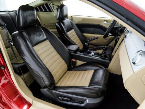 Used 2008 Ford Mustang GT RWD image 31