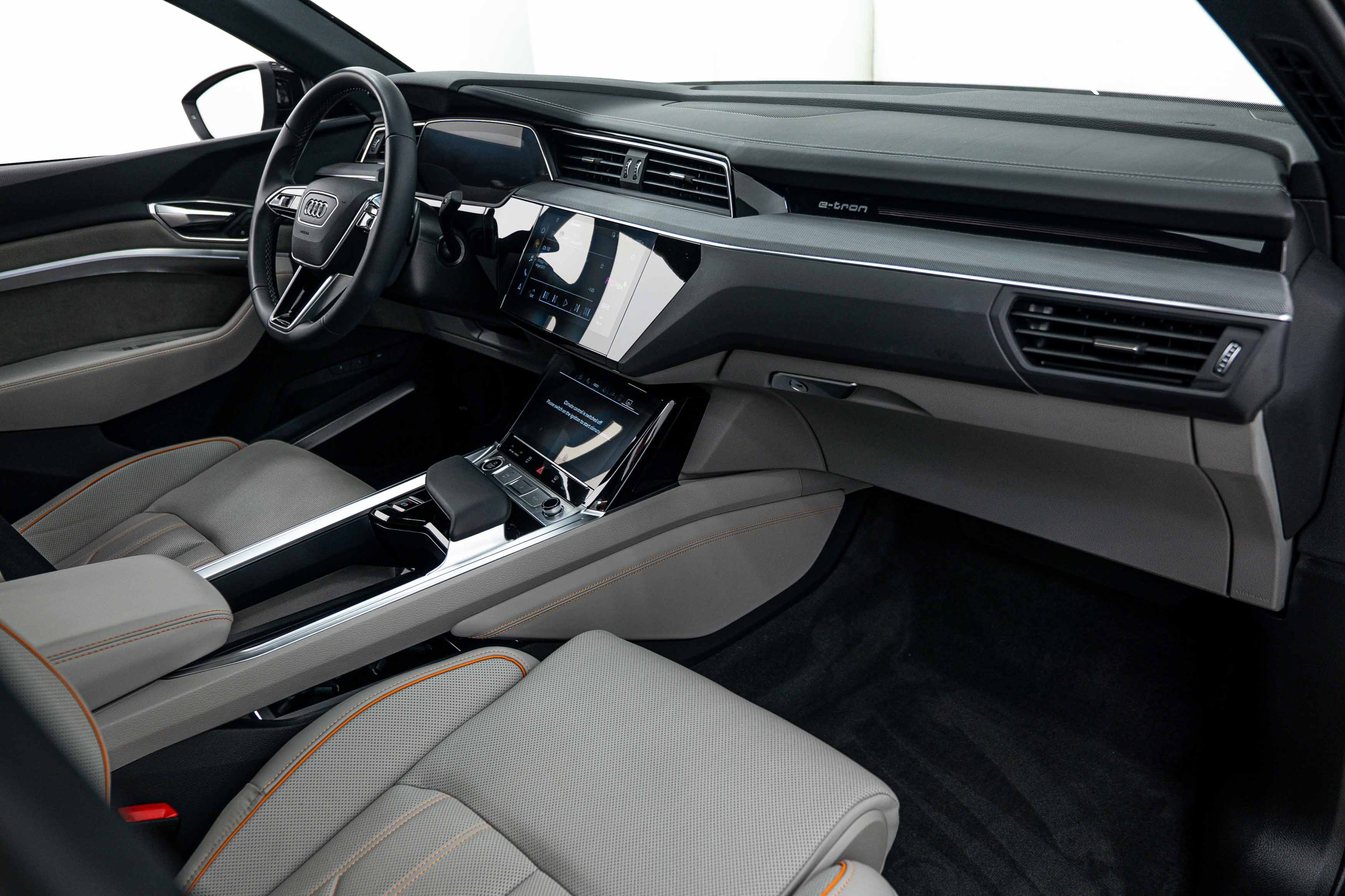 Used 2024 Audi Q8 e-tron Prestige w/ Prestige Package AWD/4WD image 12