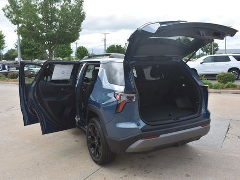 New 2026 Chevrolet Equinox LT FWD image 15