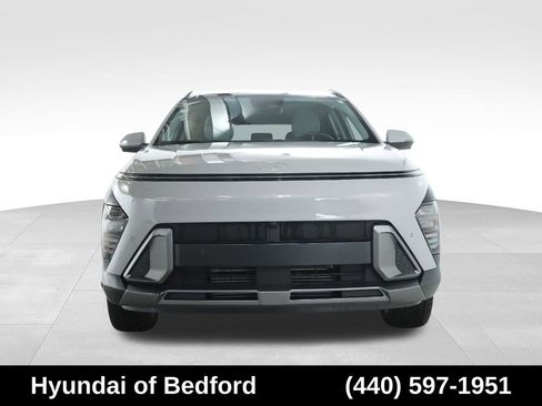 Used 2024 Hyundai Kona Limited AWD/4WD image 5