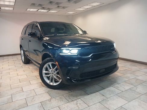 Used 2022 Dodge Durango GT image 1