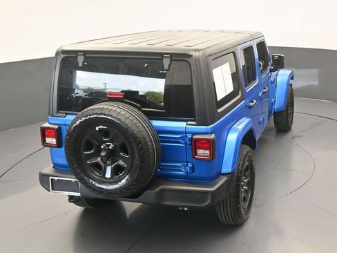 Used 2024 Jeep Wrangler Unlimited Sport AWD/4WD image 44