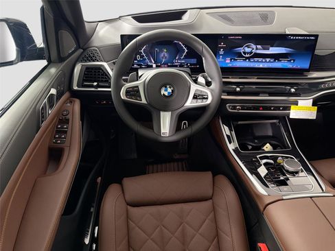 New 2026 BMW X5 xDrive40i w/ M Sport Package AWD/4WD image 24