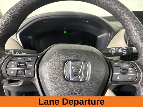 Used 2025 Honda HR-V LX image 11