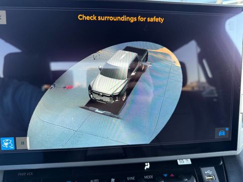 Used 2025 Toyota Tundra Platinum image 42