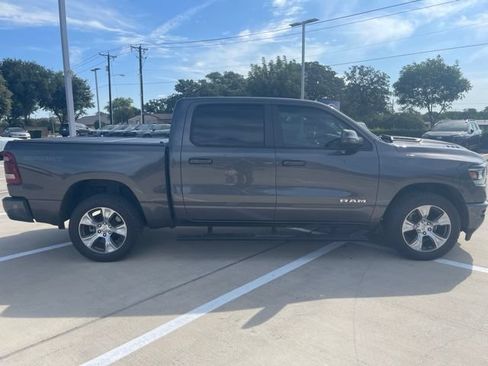 Used 2023 RAM 1500 Laramie AWD/4WD image 2