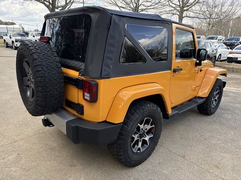 Used 2012 Jeep Wrangler Sahara w/ Connectivity Group image 7