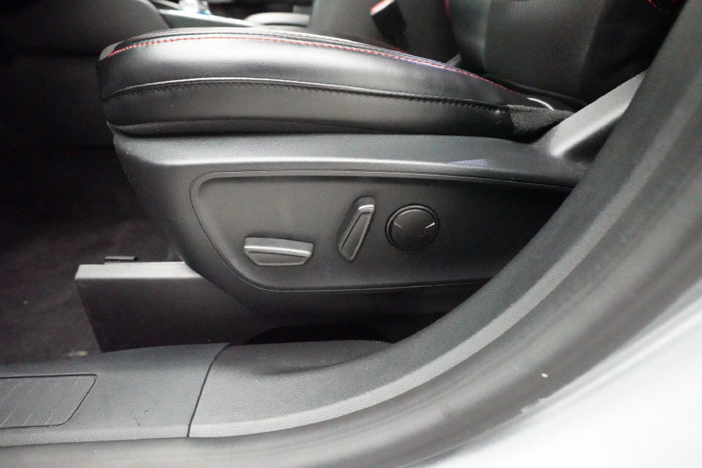 Used 2024 Ford Escape ST-Line Select w/ Tech Pack #2 AWD/4WD image 28