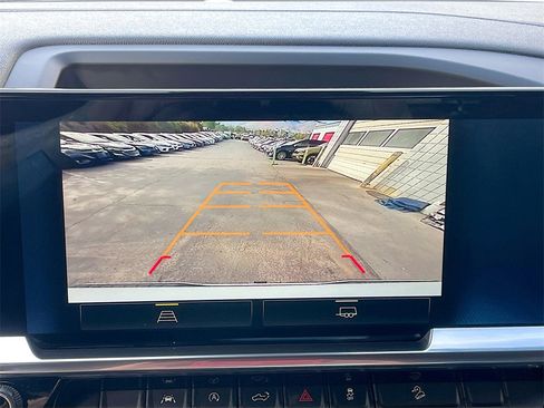 Used 2024 Chevrolet Silverado 1500 RST w/ Z71 Off-Road Package image 14