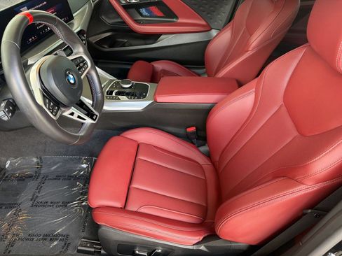 Used 2025 BMW M240i Coupe RWD image 5