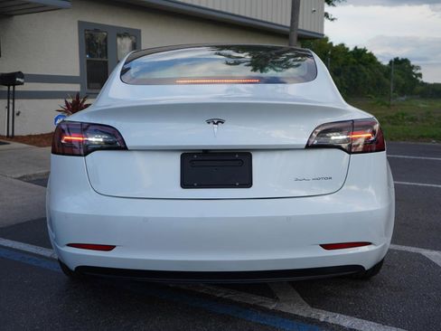 Used 2020 Tesla Model 3 Long Range AWD/4WD image 4