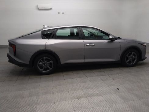 Used 2025 Kia K4 FWD image 10