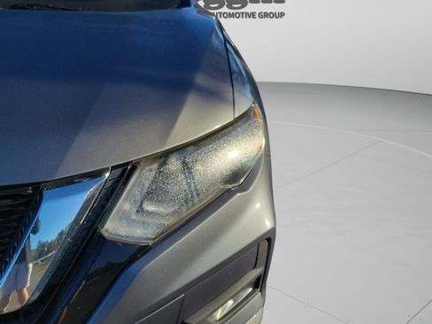 Used 2019 Nissan Rogue SL image 8