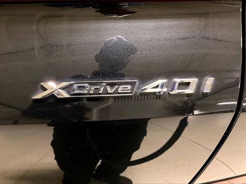 Used 2025 BMW X6 xDrive40i w/ Climate Comfort Package image 10