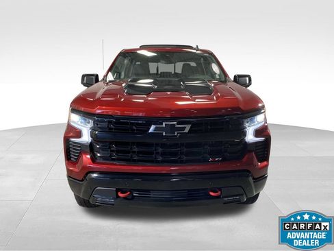 Used 2025 Chevrolet Silverado 1500 LT Trail Boss w/ Convenience Package II AWD/4WD image 2