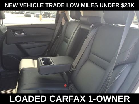 Used 2024 Nissan Rogue SL w/ SL Premium Package image 26