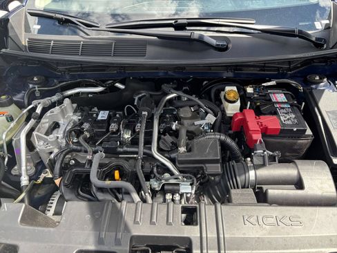Used 2026 Nissan Kicks SR FWD image 30