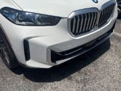 Used 2024 BMW X5 xDrive40i w/ Premium Package AWD/4WD image 1