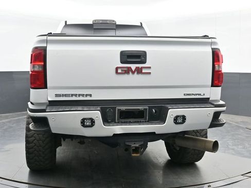 Used 2015 GMC Sierra 2500 Denali w/ Duramax Plus Package image 13