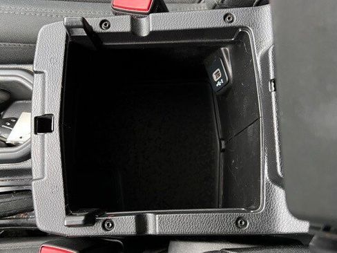 Used 2020 Jeep Wrangler Unlimited Sport image 16