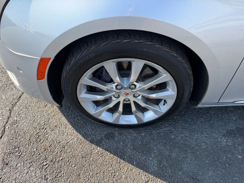 Used 2015 Cadillac XTS Luxury FWD image 20