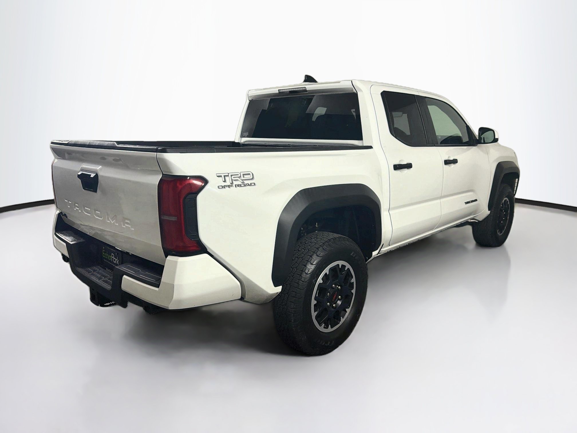 Used 2024 Toyota Tacoma TRD Off-Road AWD/4WD image 9