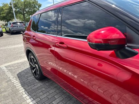 Used 2022 Mitsubishi Outlander SEL FWD image 17