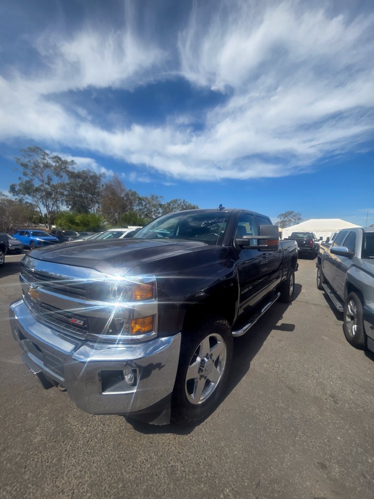 Used 2015 Chevrolet Silverado 2500 LT w/ LT Convenience Package AWD/4WD image 1