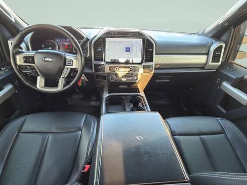 Used 2022 Ford F350 Lariat image 17
