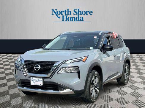 Used 2022 Nissan Rogue Platinum w/ Head-Up Display Package AWD/4WD image 3