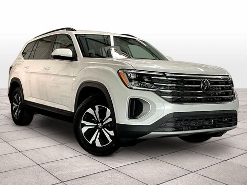 New 2026 Volkswagen Atlas SE AWD/4WD image 2