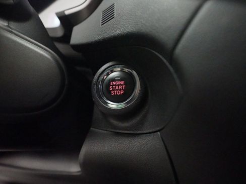 Certified 2024 Subaru Ascent Limited image 32