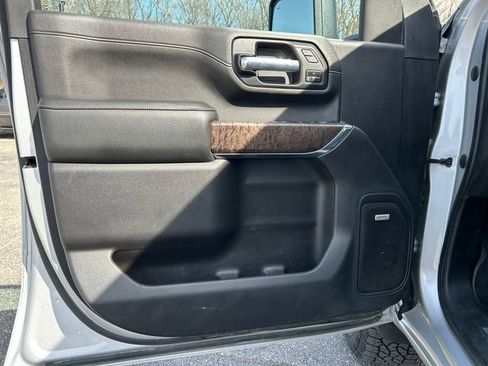 Used 2023 GMC Sierra 2500 Denali AWD/4WD image 19