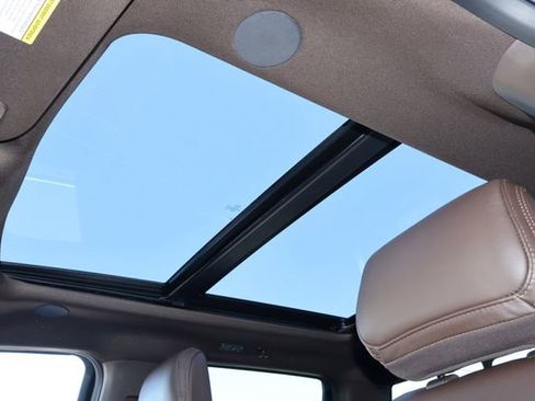 Used 2025 Ford F150 King Ranch w/ FX4 Off-Road Package image 32