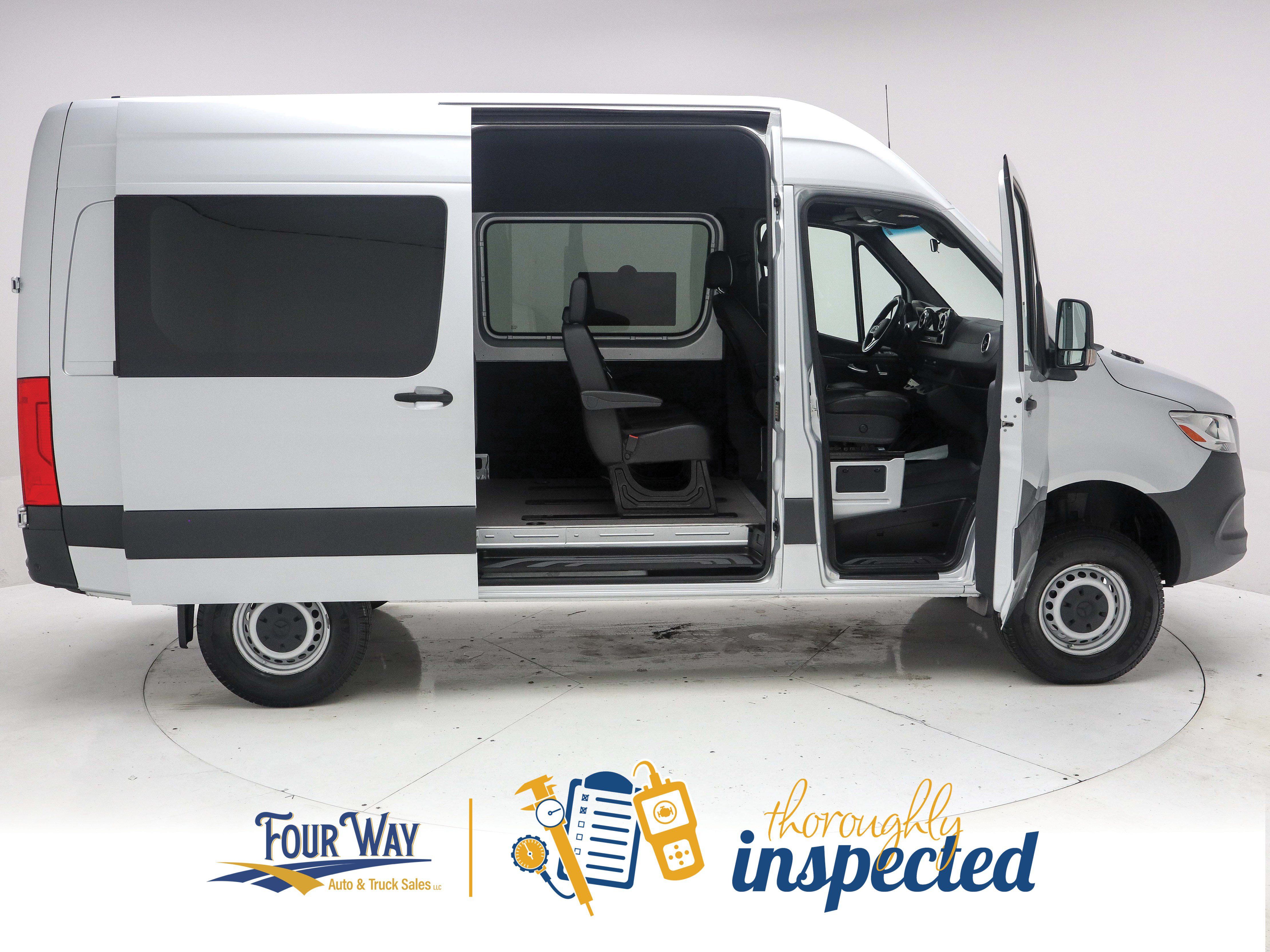 Used 2019 Mercedes-Benz Sprinter 4x4 144 image 3