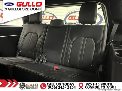 Certified 2023 Ford Expedition Platinum RWD image 15