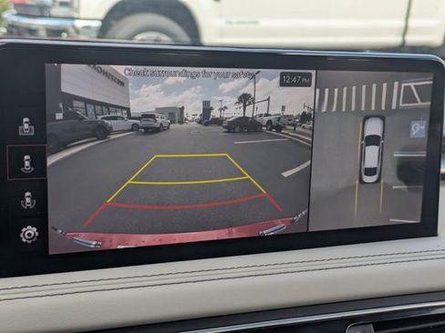 Used 2023 Genesis G70 3.3T w/ Sport Prestige Package image 17