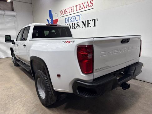Used 2024 Chevrolet Silverado 3500 W/T image 9