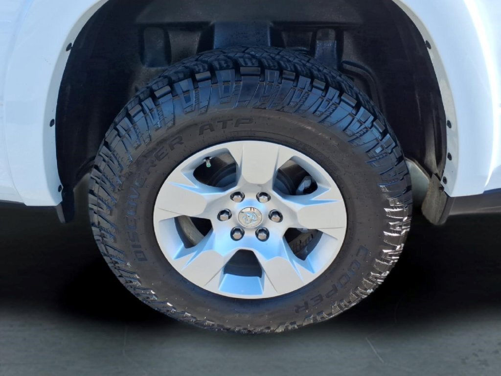 Used 2025 RAM 1500 Big Horn AWD/4WD image 13