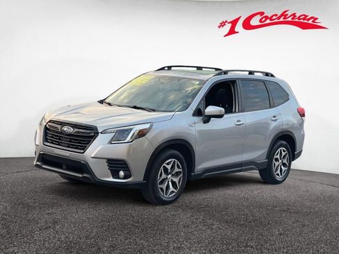 Used 2022 Subaru Forester Premium AWD/4WD image 35
