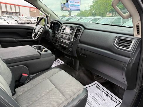 Used 2018 Nissan Titan S w/ S Utility Package AWD/4WD image 31