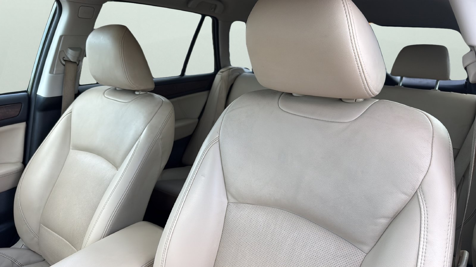 Used 2018 Subaru Outback 2.5i Limited AWD/4WD image 29